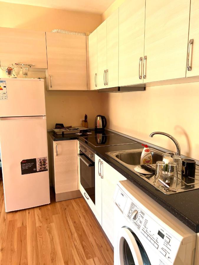 Blue City Apartment Дуррес Экстерьер фото