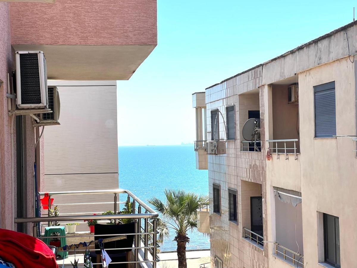 Blue City Apartment Дуррес Экстерьер фото